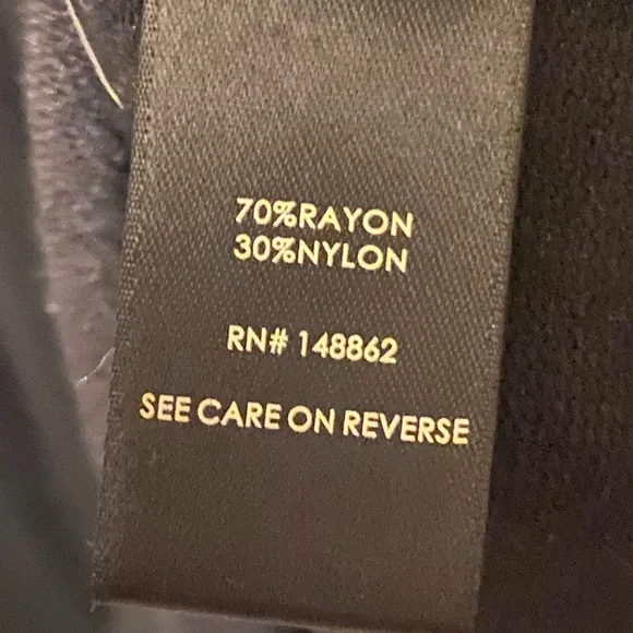 Black Lattice Front Pullover Sweater - Picture 9 of 10